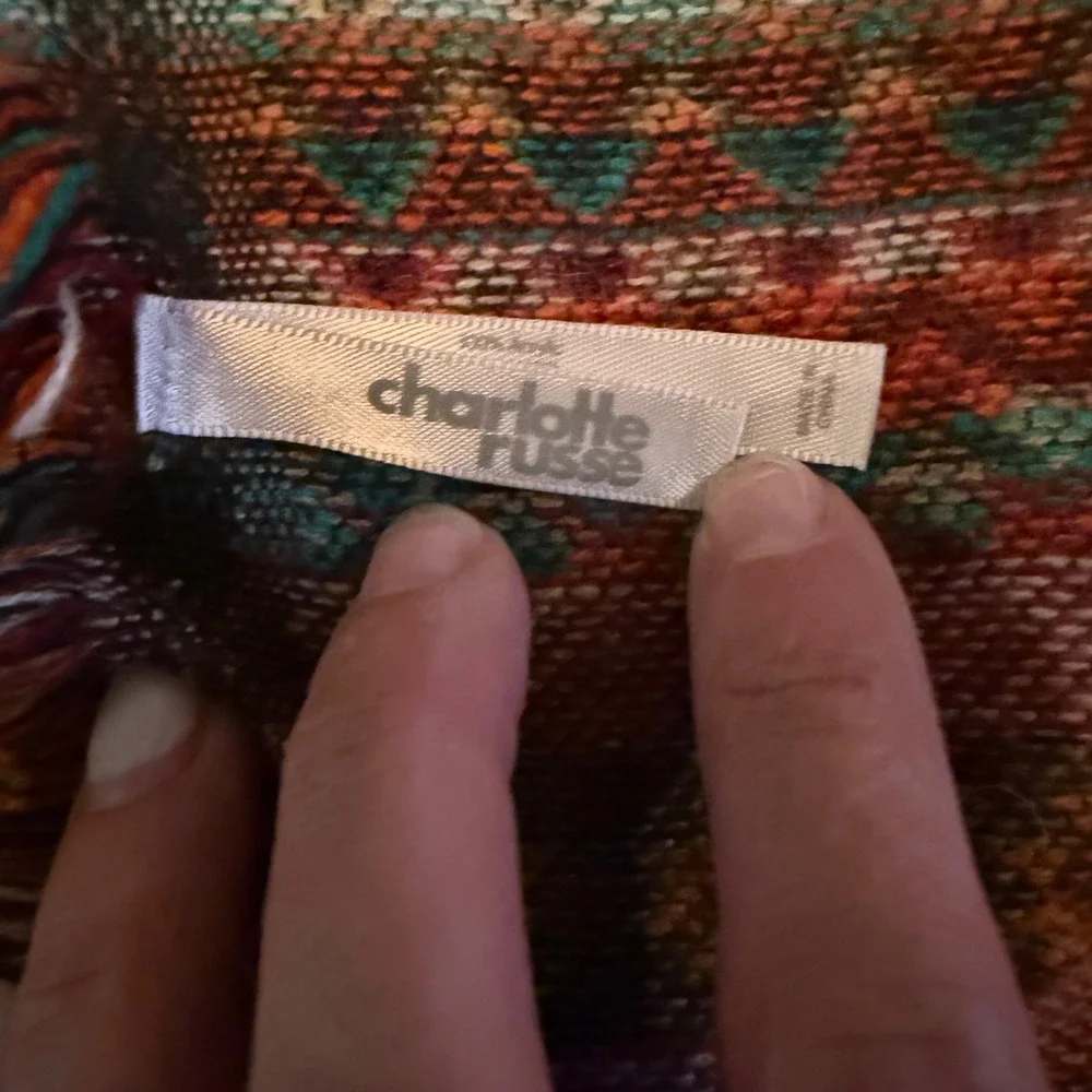 2.8.5 Charlotte Russe Reversible Southwestern Blanket Wrap Shawl 58.75x60 Boho